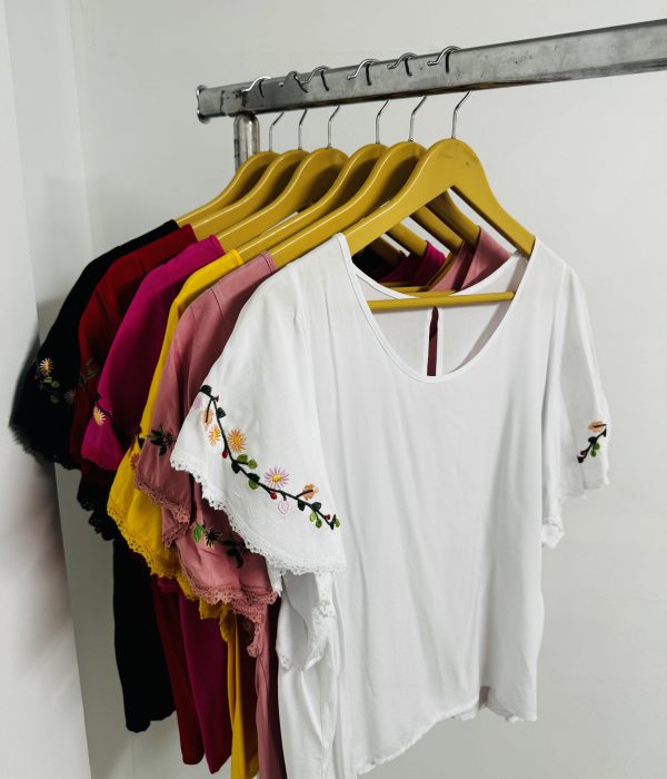 COD35 BLUSA BORDADO MANGA
