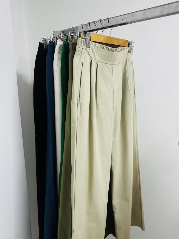 COD36 PANTALON GABARDINA